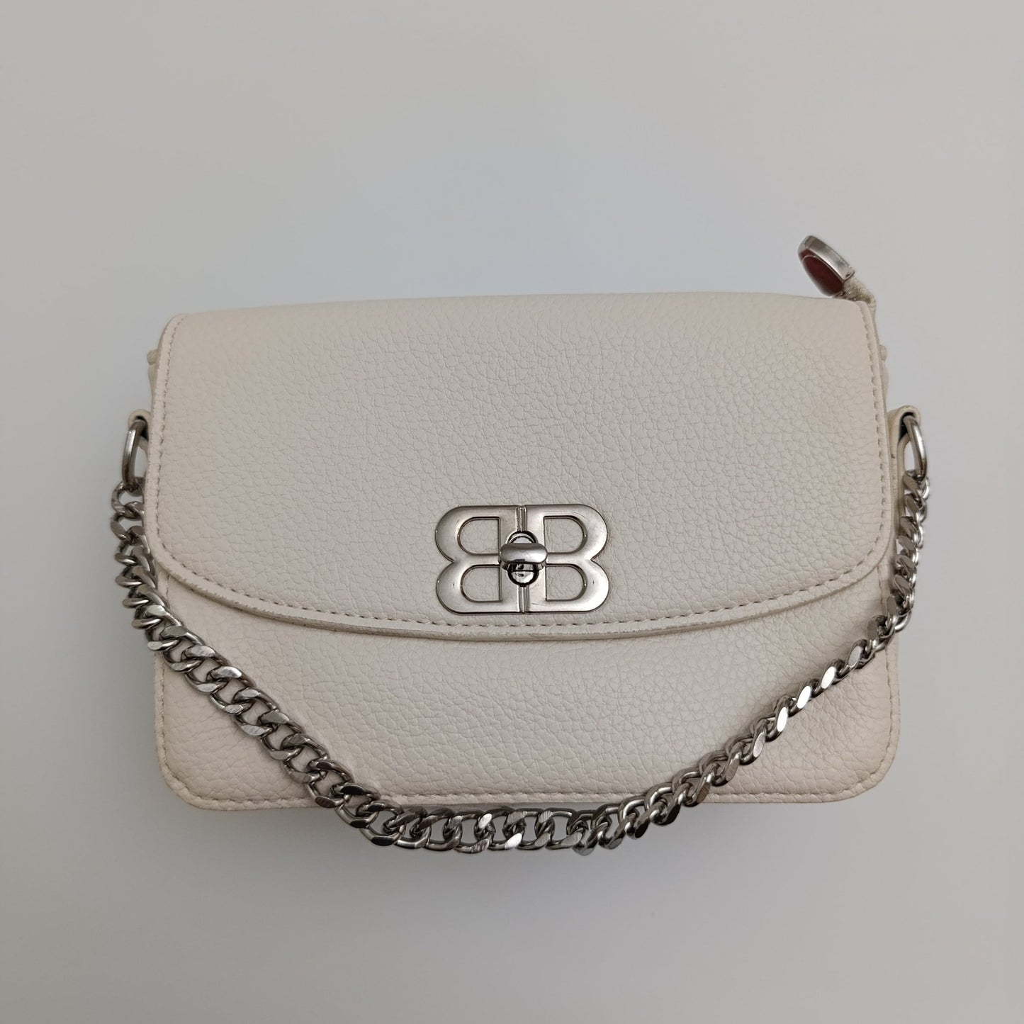 BB Logo Chain Crossbody Bag – Premium Faux Leather, Multiple Colors - 0128 - Lotshop.pk