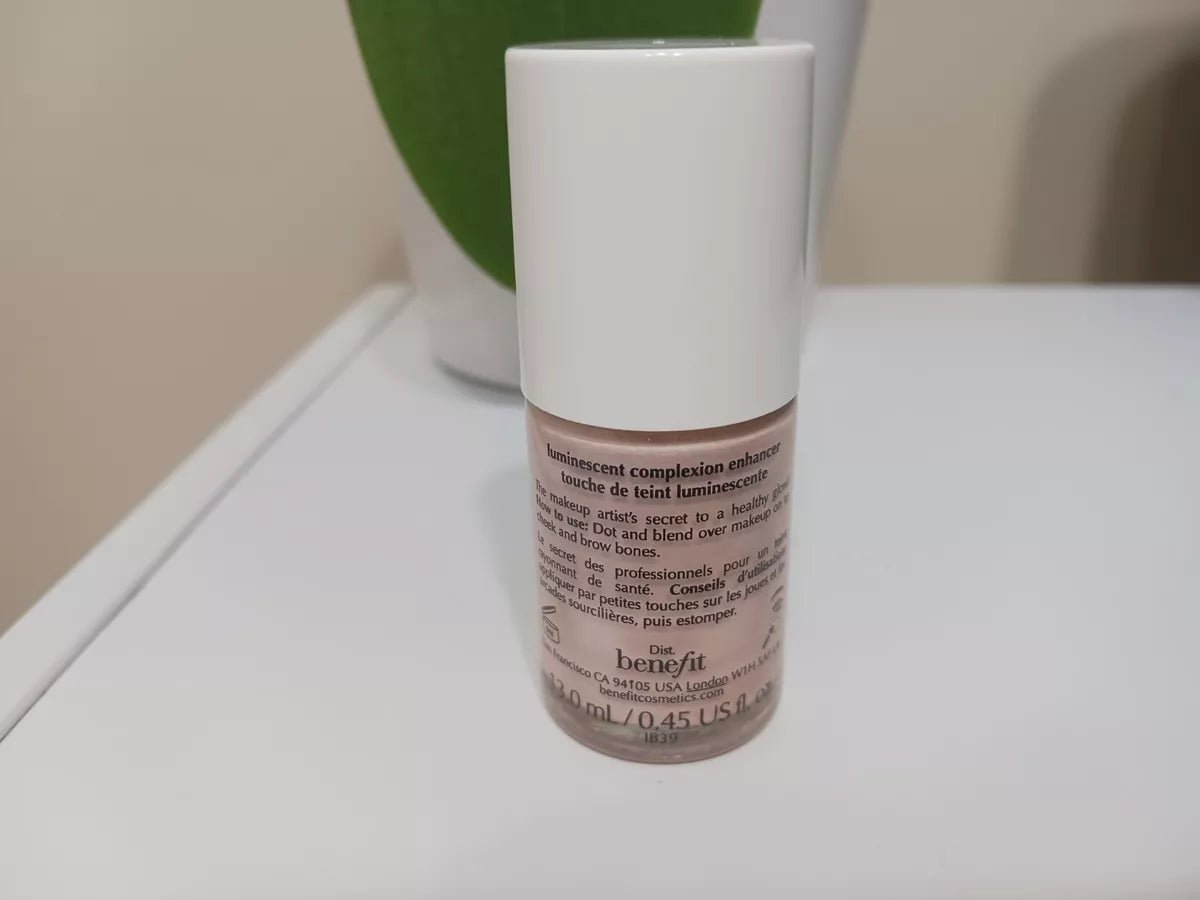 High beam liquid highlighter Available at Lotshop.pk