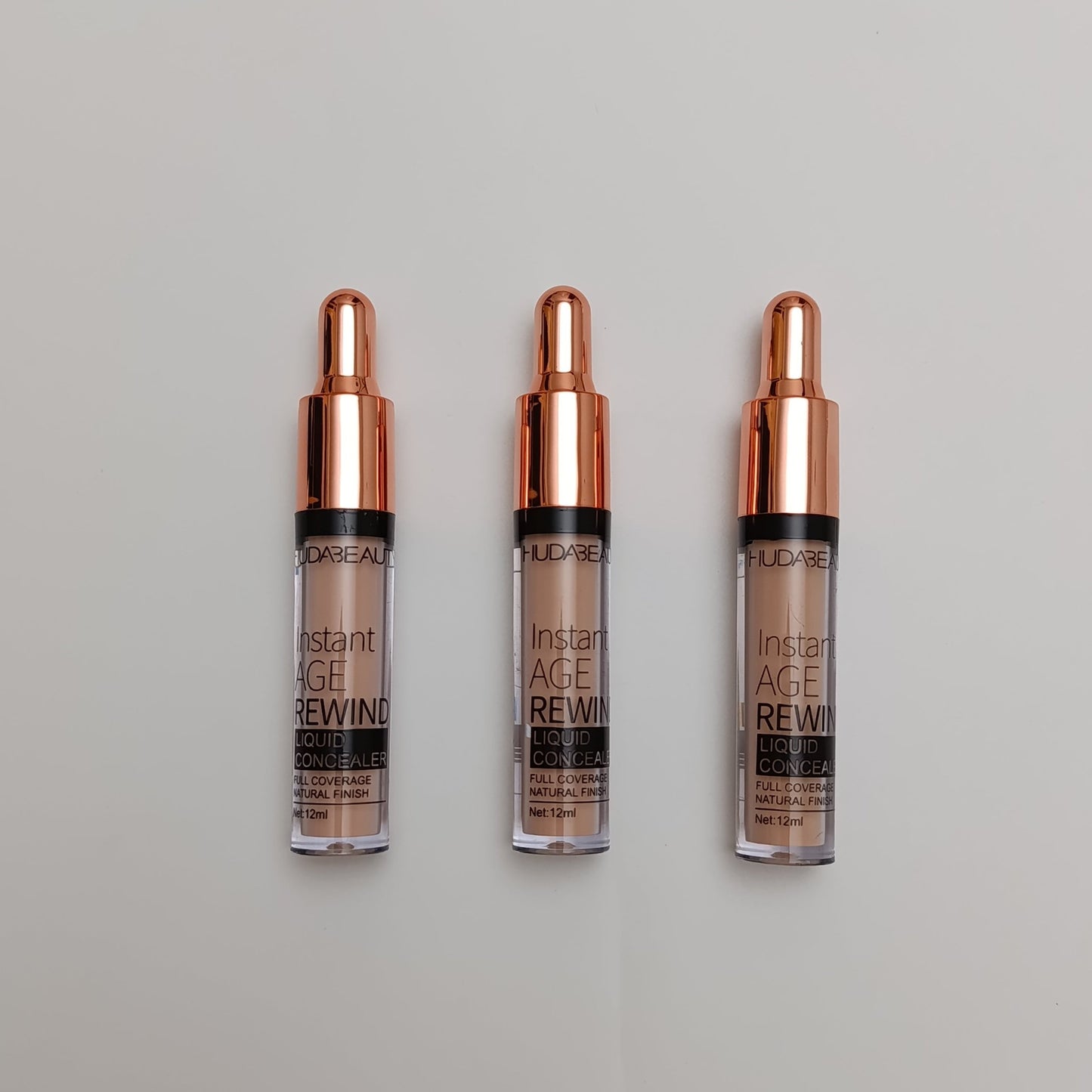 Huda Beauty Instant Age Rewind Concealer – Full Coverage - Lotshop.pk
