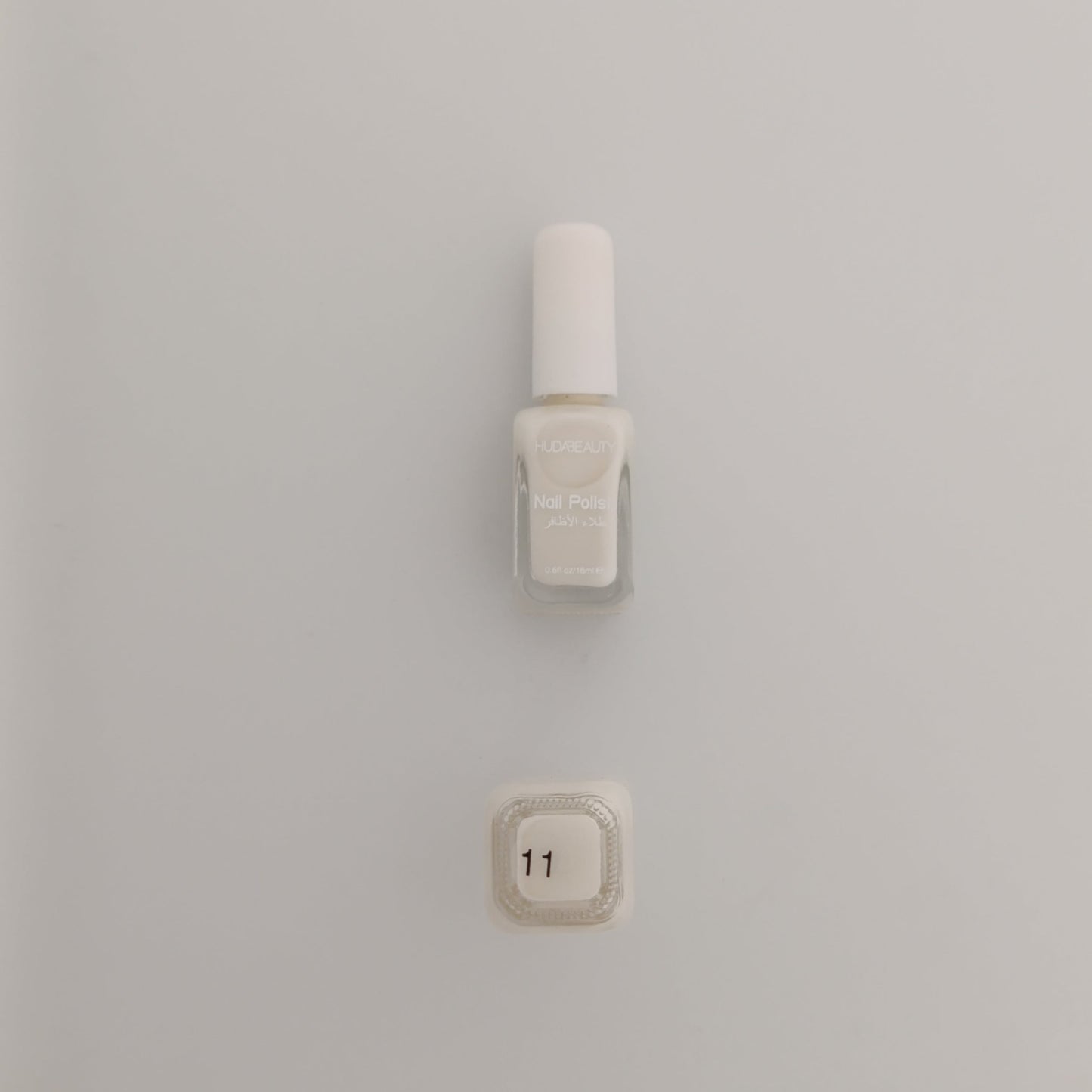 Huda Beauty Nail Polish Set β 6 Premium Shades | Long - Lasting, High Shine π
- Lotshop.pk