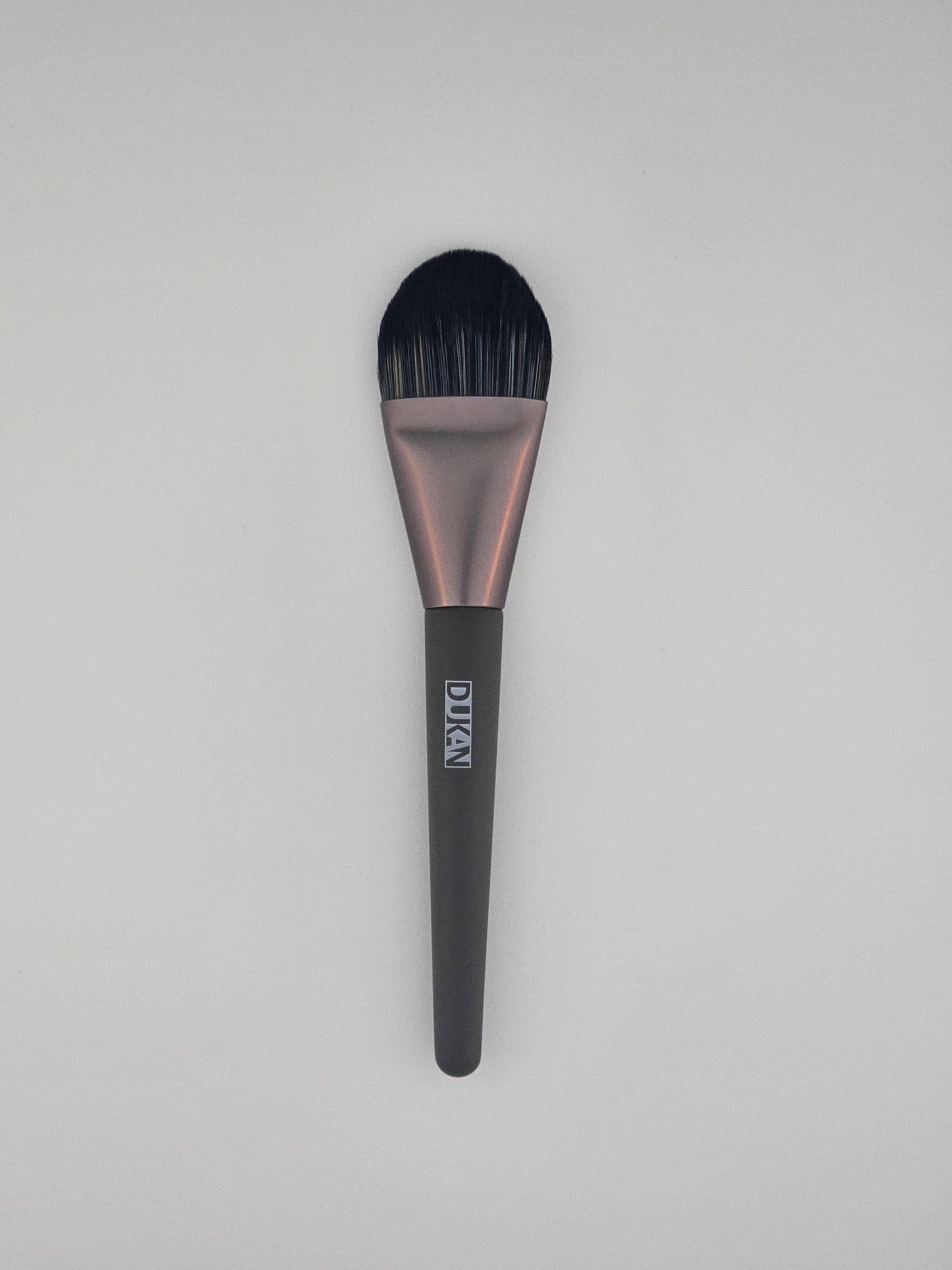 Large Arc Foundation Brush - Perfectly Smooth & Even Coverage - Lotshop.pk