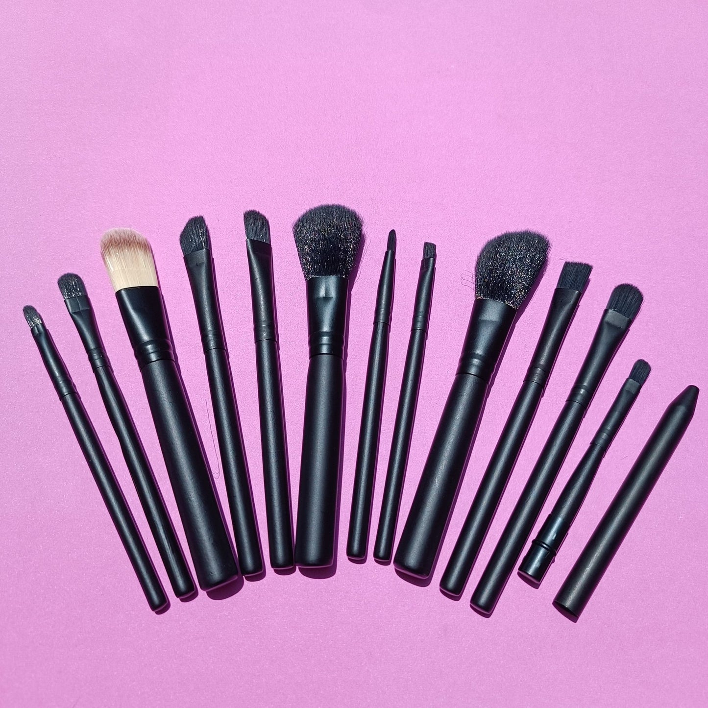 Makeup brushes set 12pcs with box-Black - Lotshop.pk