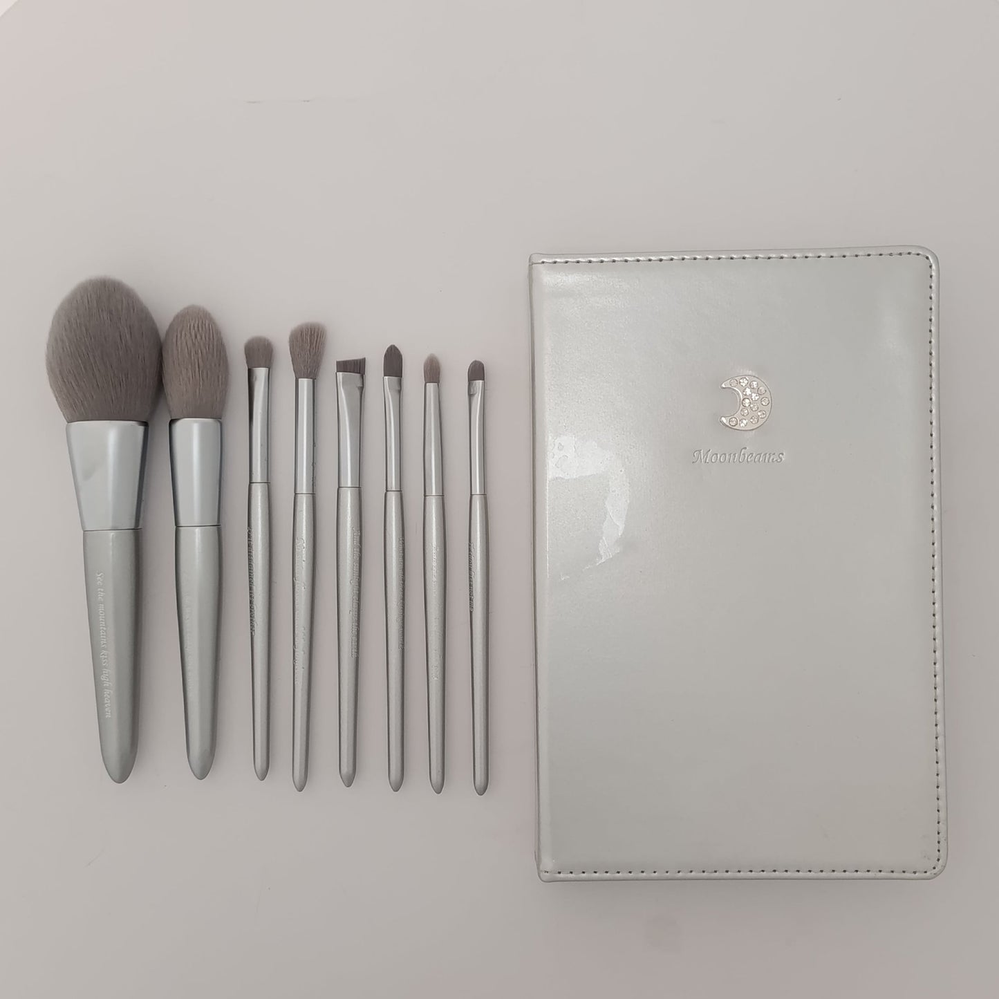 Moonbeams Silver Luxury Brush Set โ Elegant & Versatile Makeup Brushes ๐ - Lotshop.pk