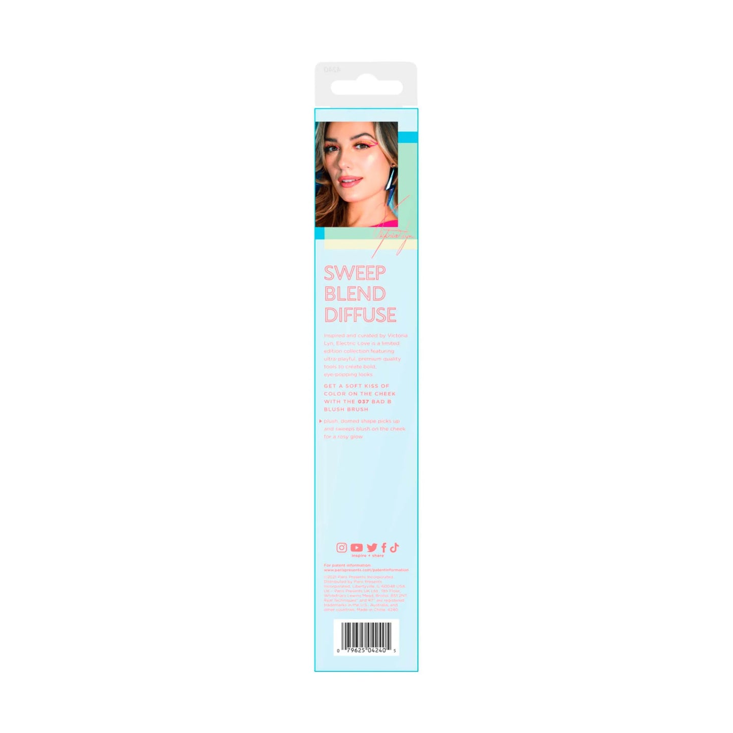 Real Techniques Electric Love Bad B Blush Brush RT 037 β Best Price Online in Pakistan