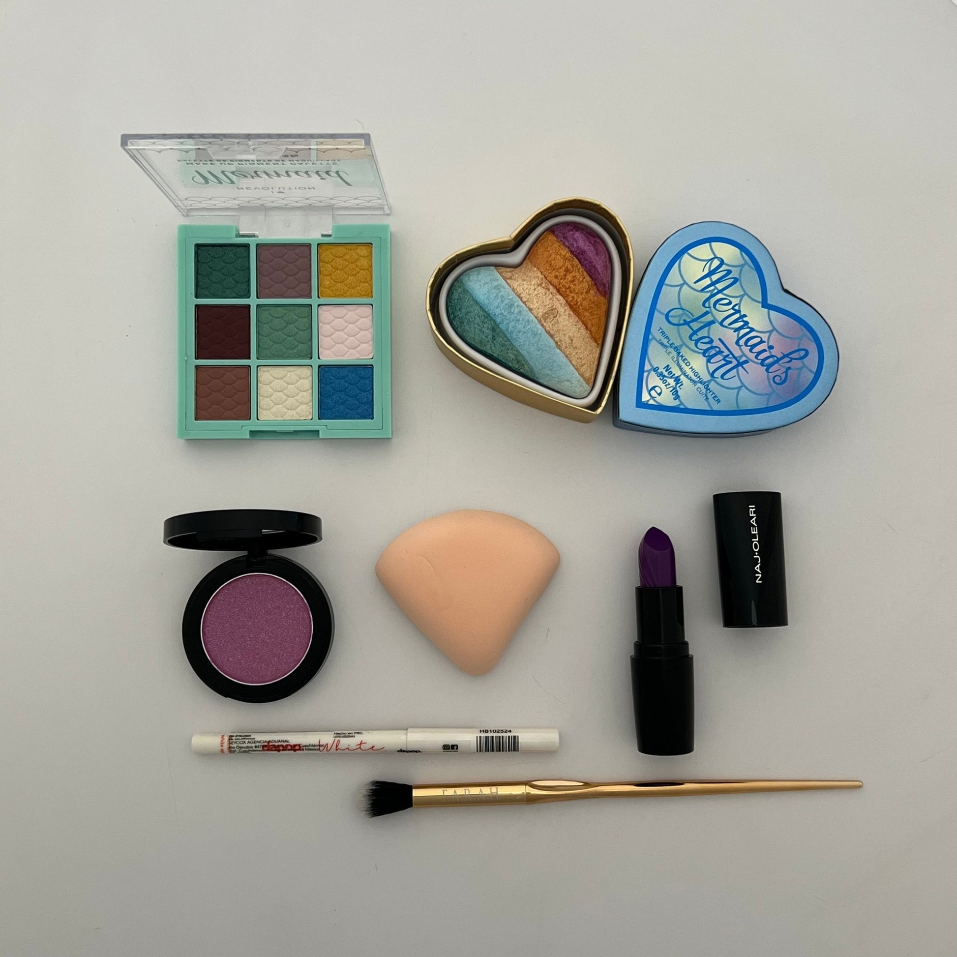 Shaadi Season Makeup Bundle – Bridal Beauty Deal & Discount Offer online in Pakistan