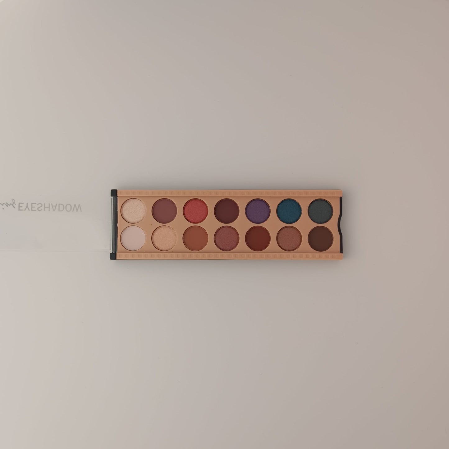 Silvana Matte & Shining Eyeshadow Palette β 14 Gorgeous Shades for Every Occasion ππ - Lotshop.pk