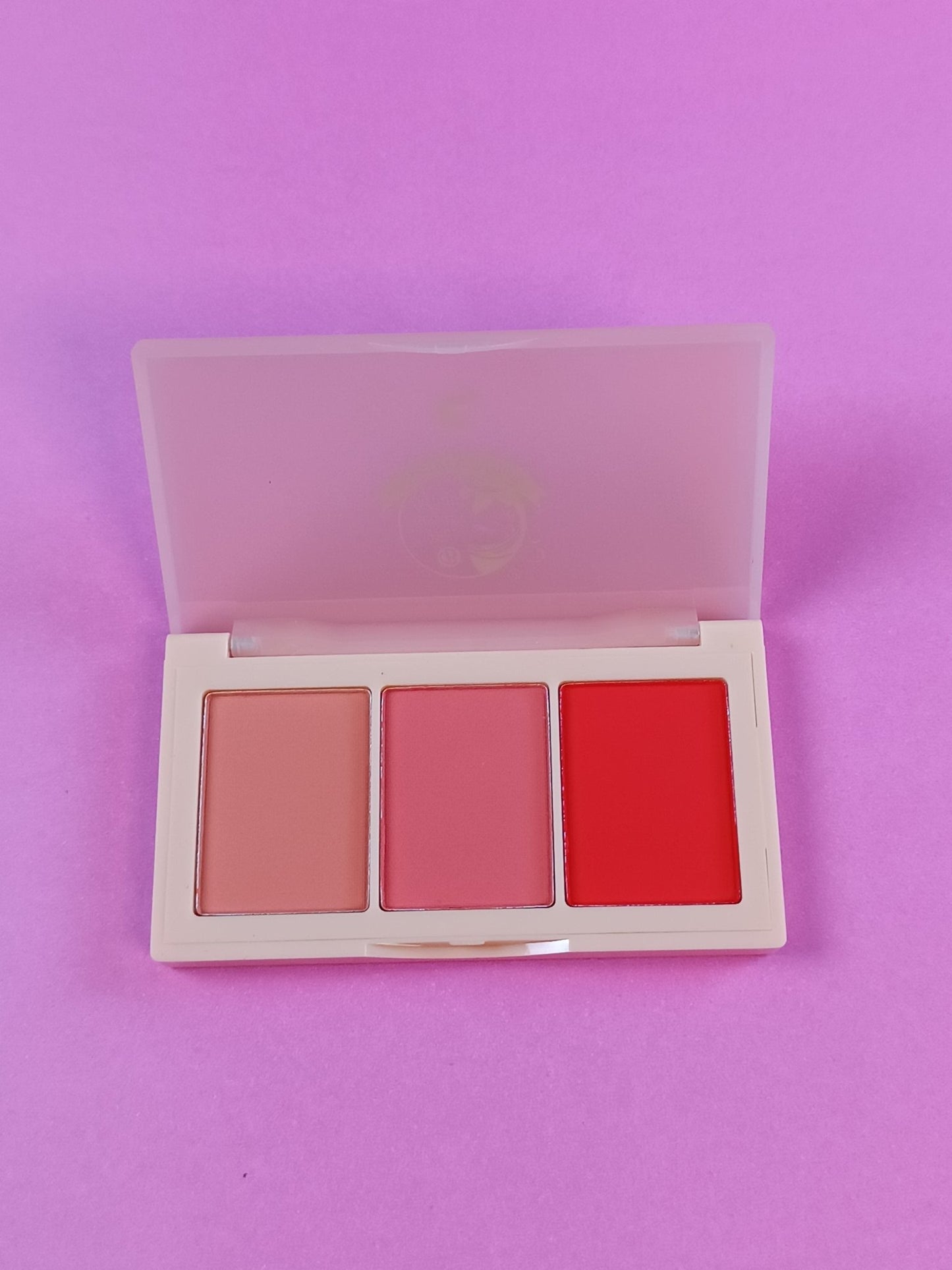 The Beauty Moon Trio Blusher - Lotshop.pk