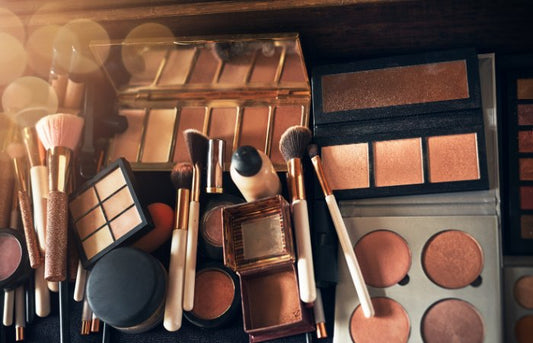 How to Find the Best Makeup Products Online in Pakistan - Lotshop.pk