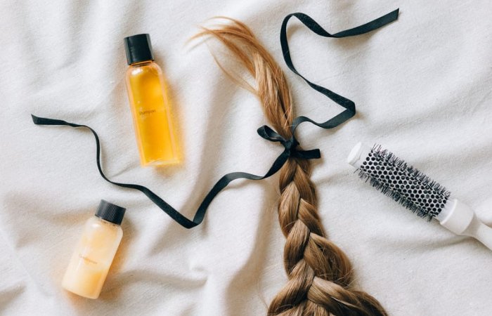 The Best Haircare Tips for Women on the Go - Lotshop.pk