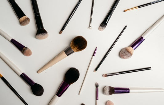 Top 10 Essential Makeup Brushes for a Flawless, Professional Finish - Lotshop.pk