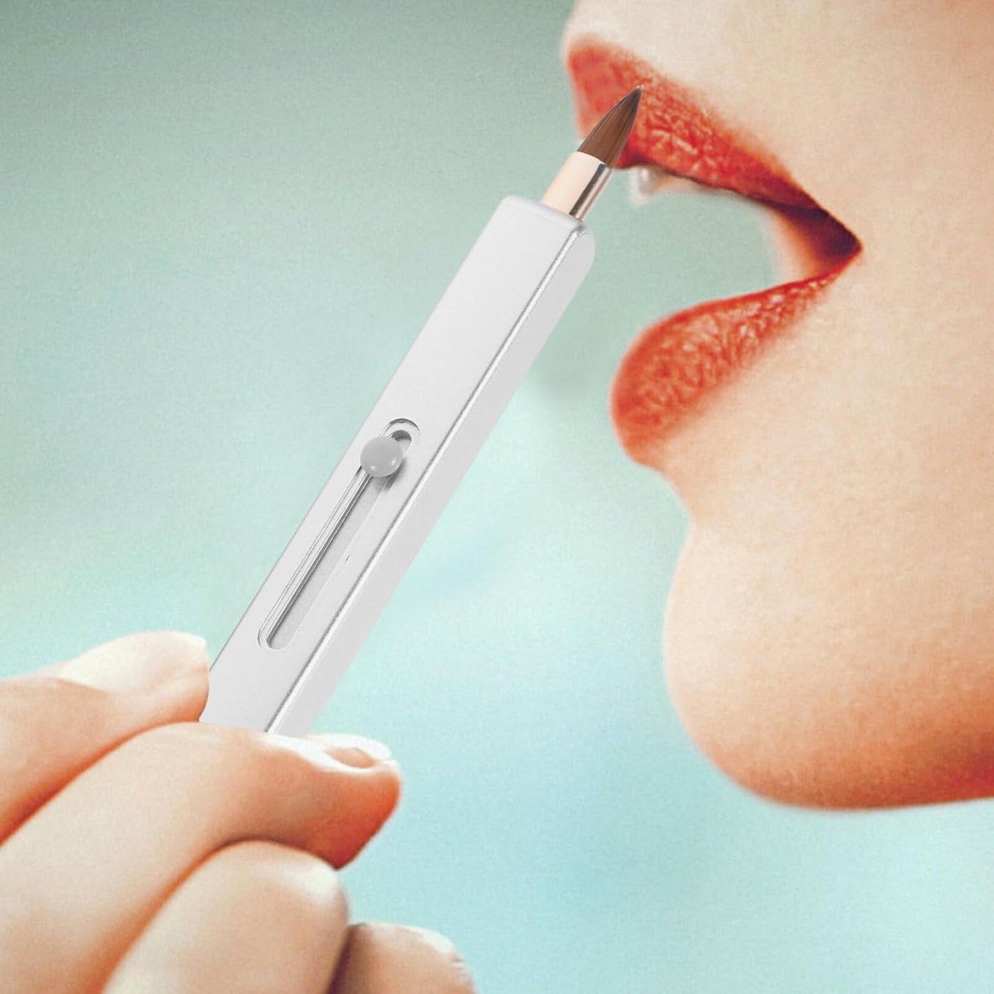 Square Long Rod Retractable Lip Brush – Precision Makeup Tool