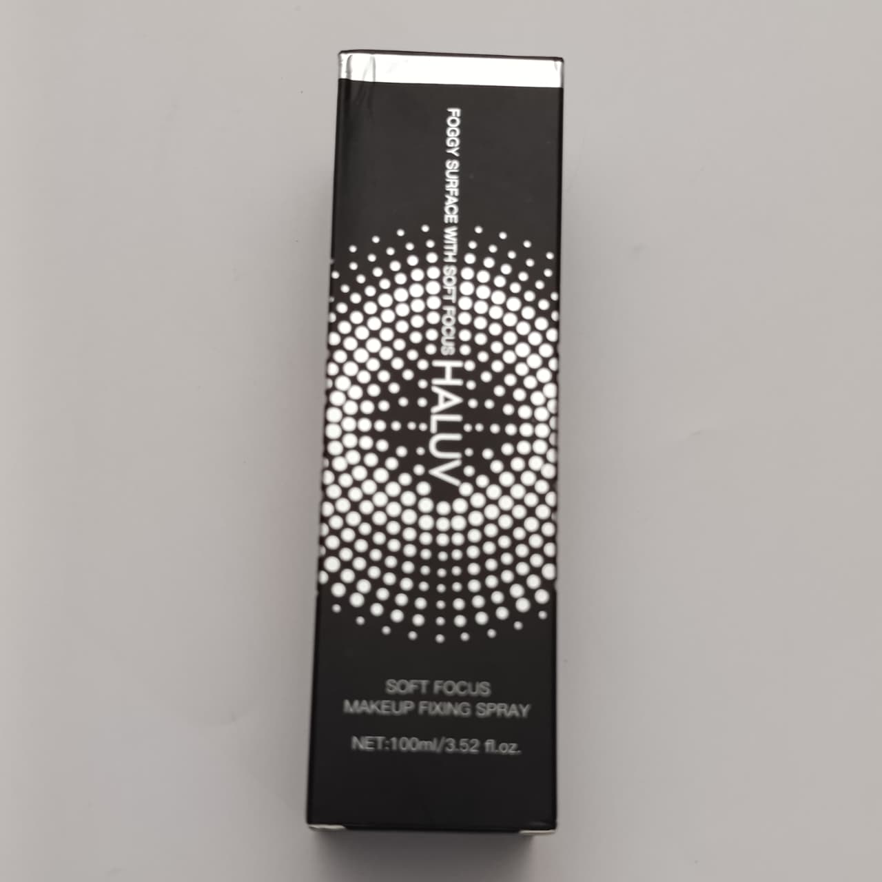 HALUV Soft Focus Makeup Fixing Spray 100ml – Makeup Setting Spray for Smooth Finish in Pakistan