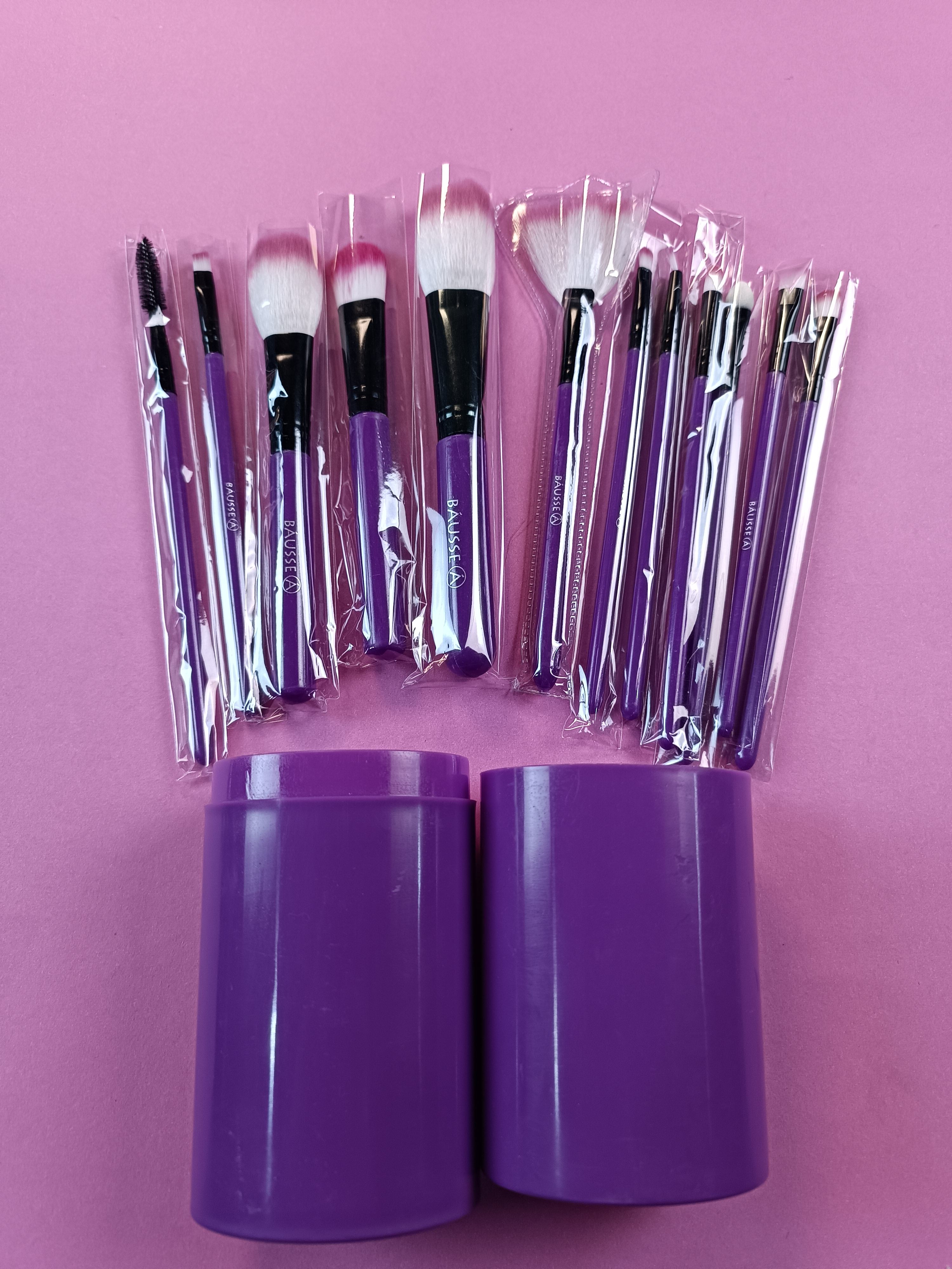 Portable makeup brushes Set 12pcs with barrel box