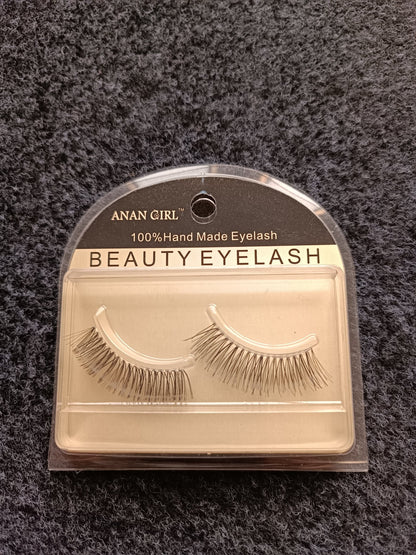 Anan Girl beauty eyelash Available at Lotshop.pk