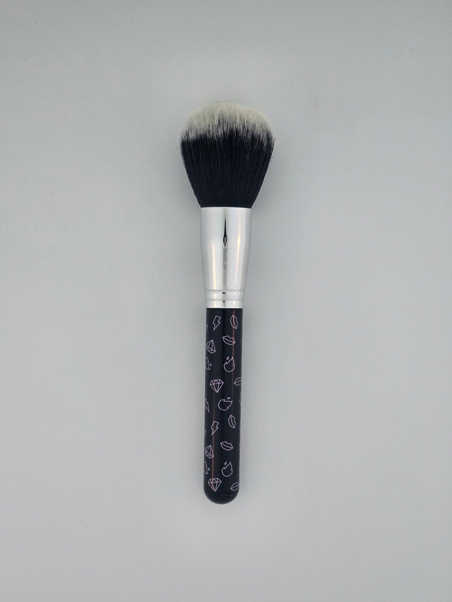 Beauty Bay Iconic Black Face Powder Brush | Luxurious, Flawless Application - Lotshop.pk