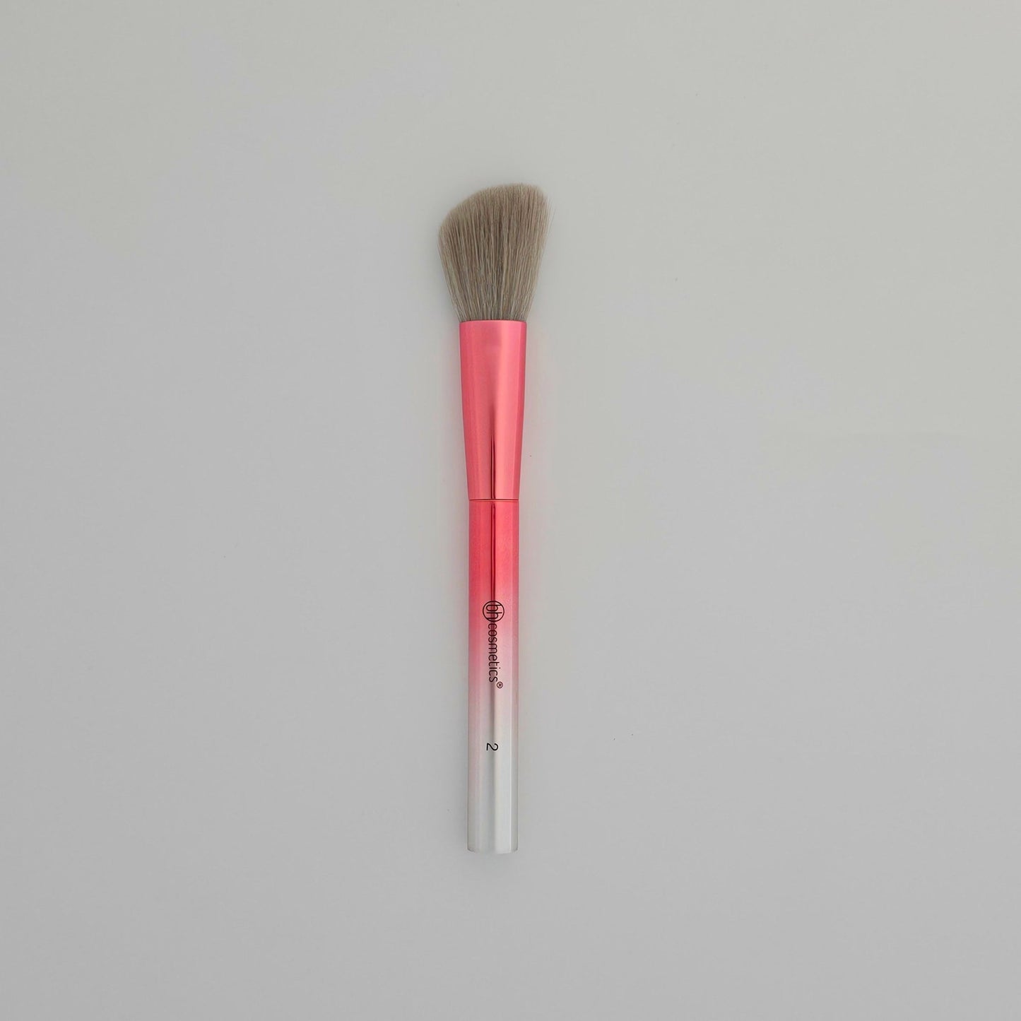 BH Cosmetics #2 Angled Contour Brush – Perfect Precision for Flawless Contour - Lotshop.pk