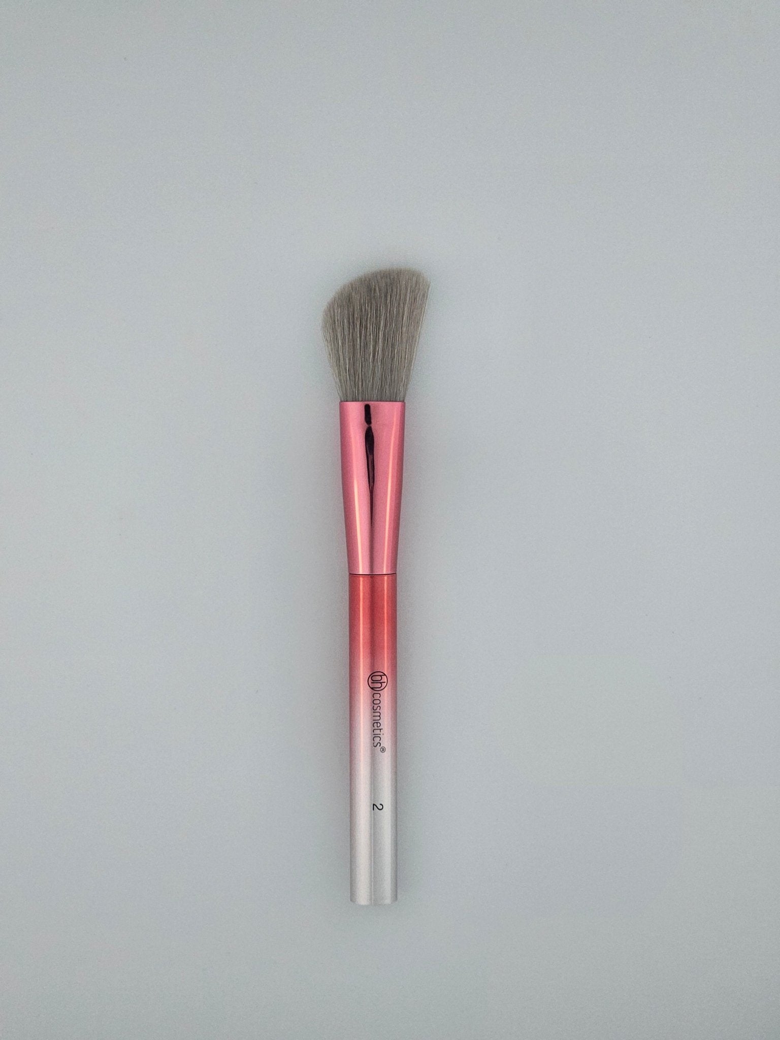 BH Cosmetics #2 Angled Contour Brush – Perfect Precision for Flawless Contour - Lotshop.pk