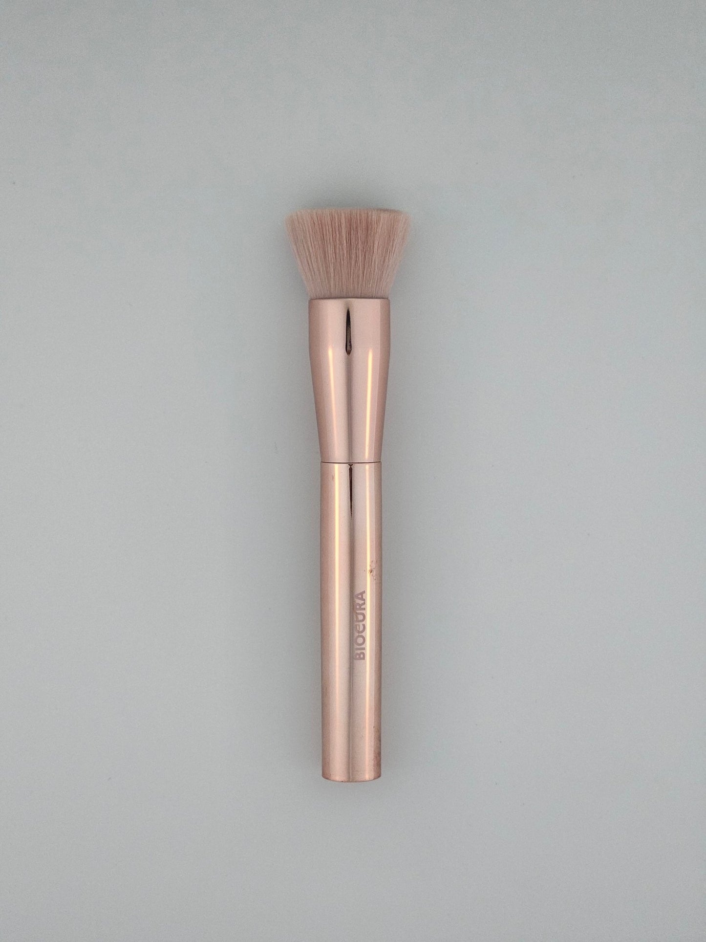 BIOCURA Flat - Top Foundation Makeup Brush - Flawless, Even Coverage - Lotshop.pk