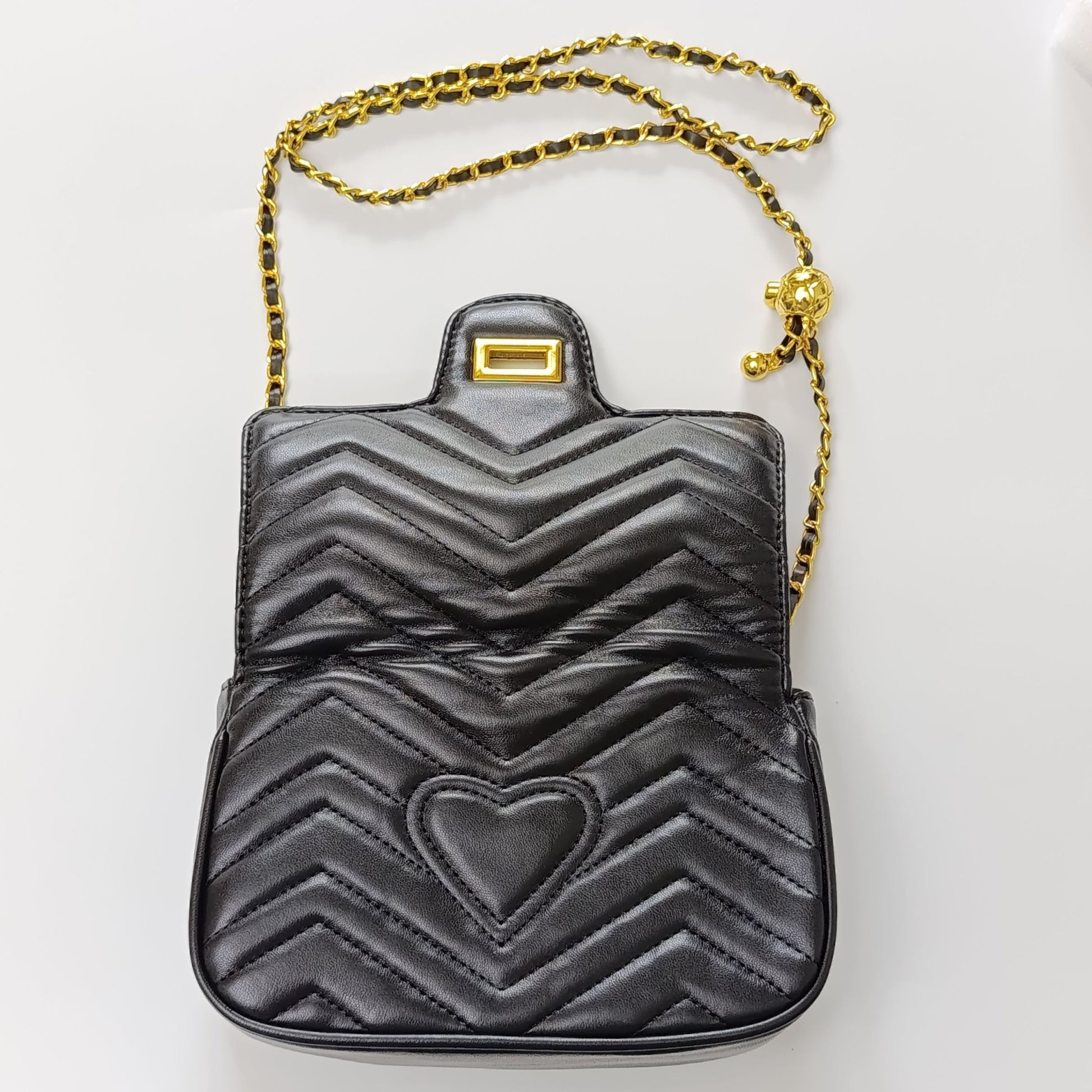 Black Quilted Heart Chain Shoulder Bag – Elegant Faux Leather Crossbody for Everyday Chic - Lotshop.pk