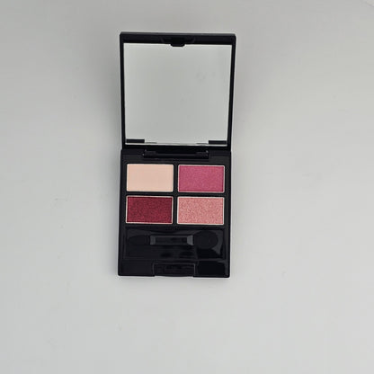 CZEL Four Color Eyeshadow Tray – Sleek &amp; Professional Looks - Lotshop.pk