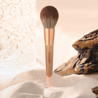 ✨ Docolor Crystalwood Glow Makeup Brush – Luxurious Soft Bristles for a Flawless Finish 💖 - Lotshop.pk