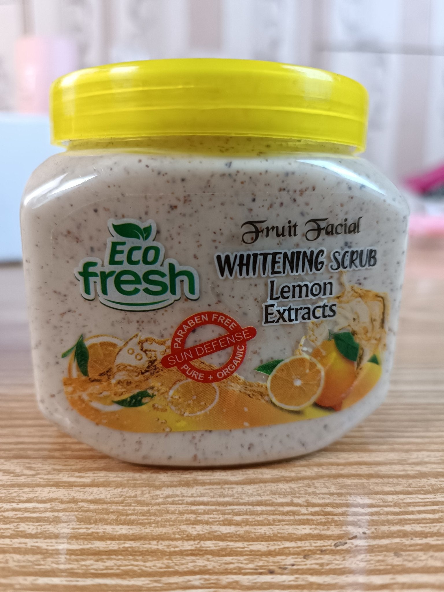 Eco fresh whitening scrub 300ml at Lotshop.pk