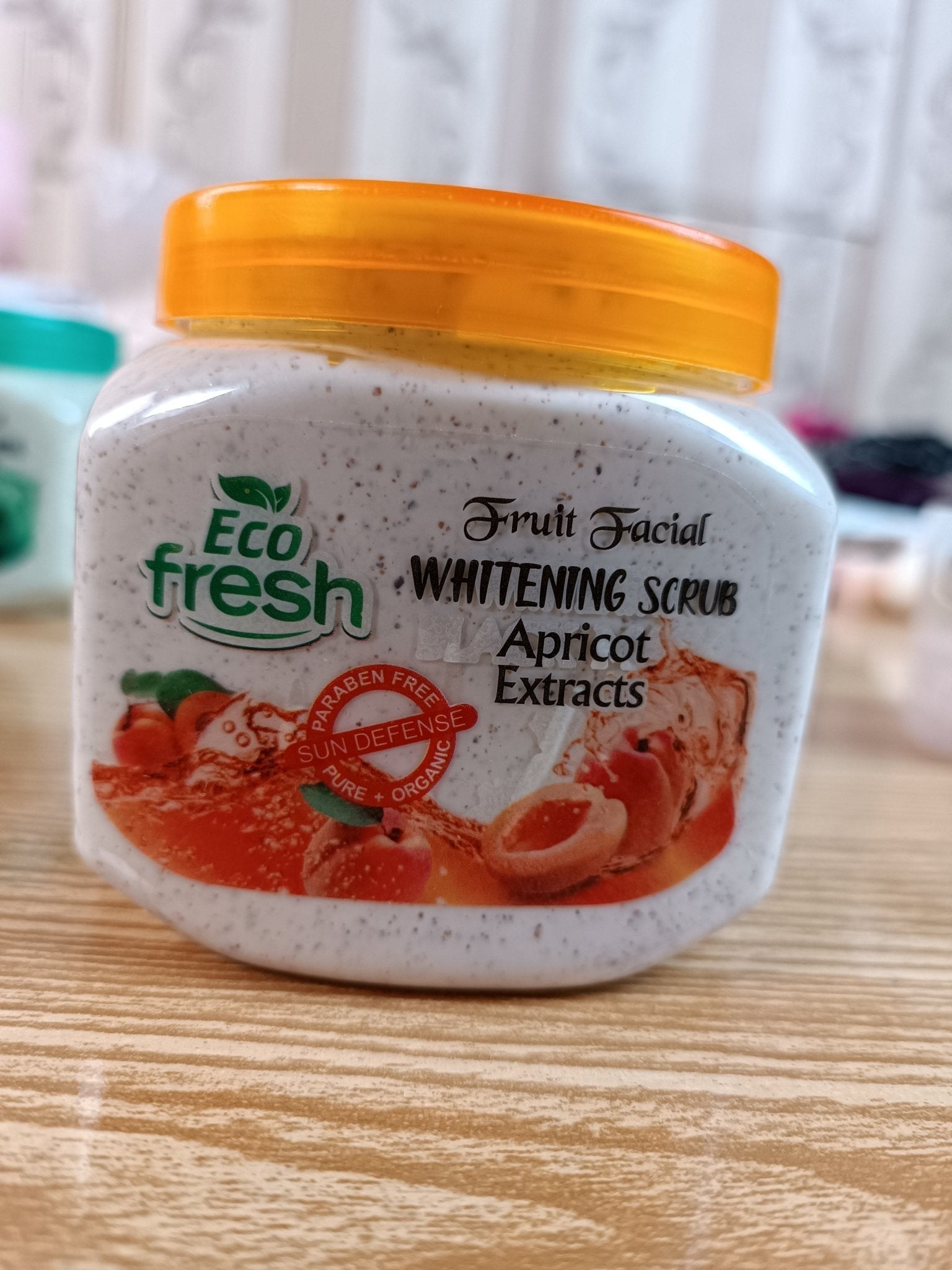 Eco fresh whitening scrub 300ml at Lotshop.pk