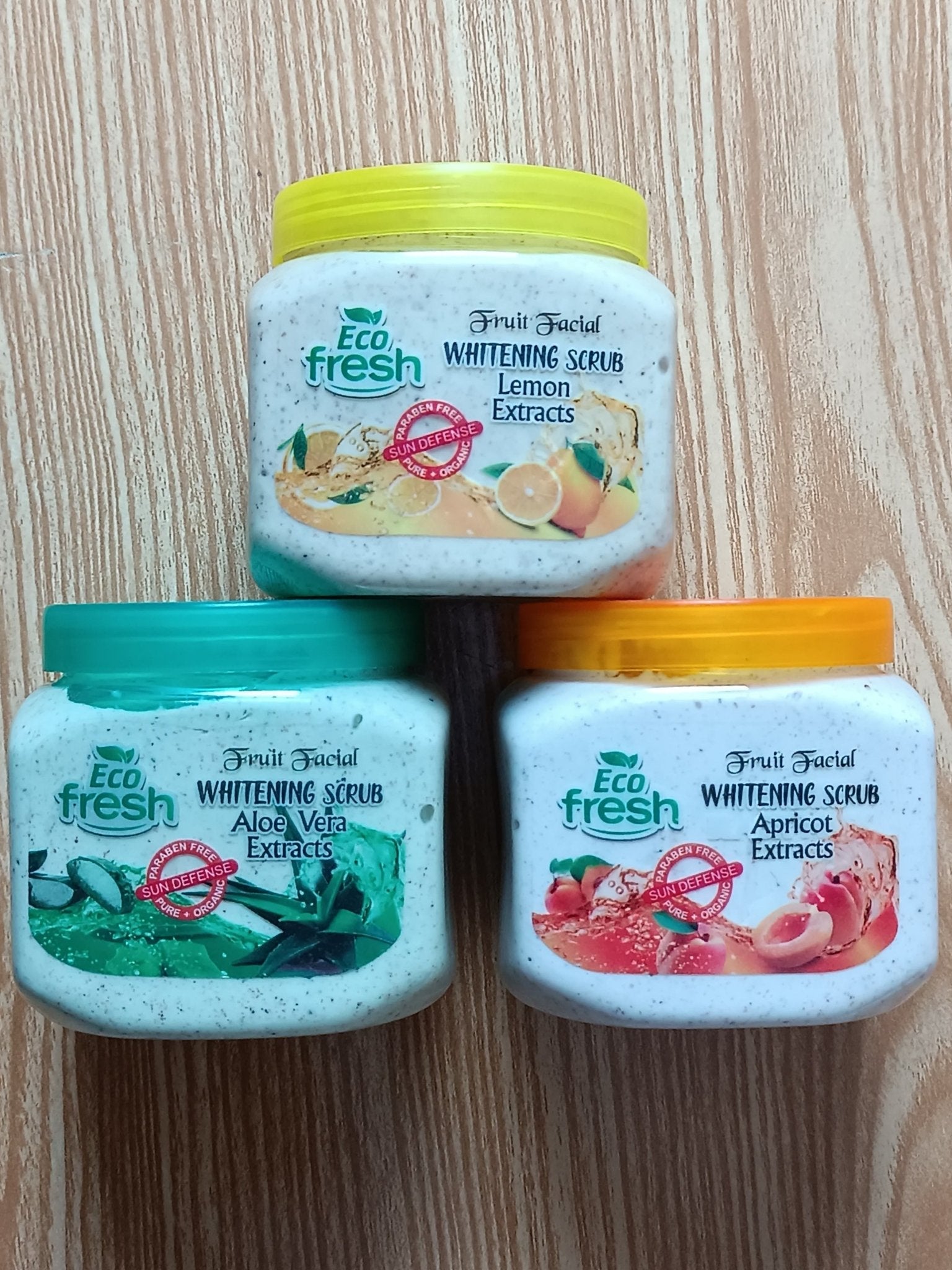 Eco fresh whitening scrub 300ml at Lotshop.pk