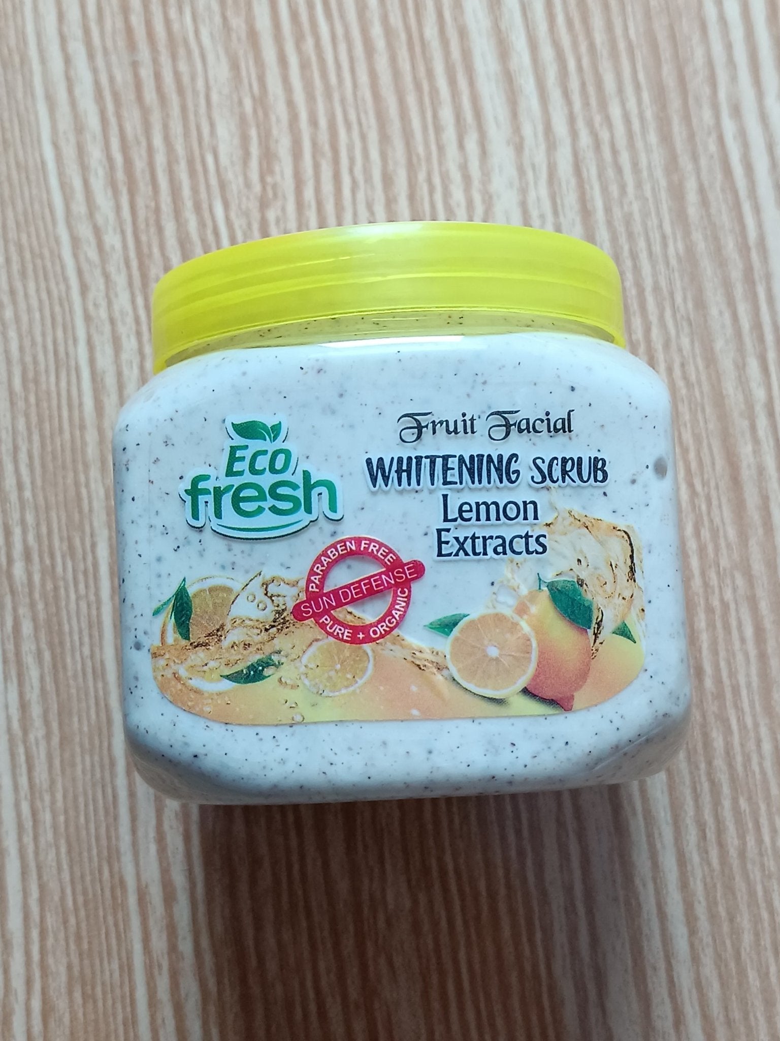 Eco fresh whitening scrub 300ml at Lotshop.pk