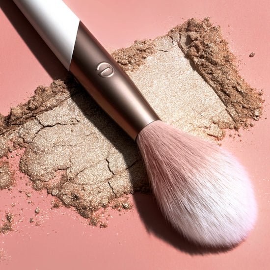 EcoTools Luxe Collection Soft Highlight Brush - Lotshop.pk