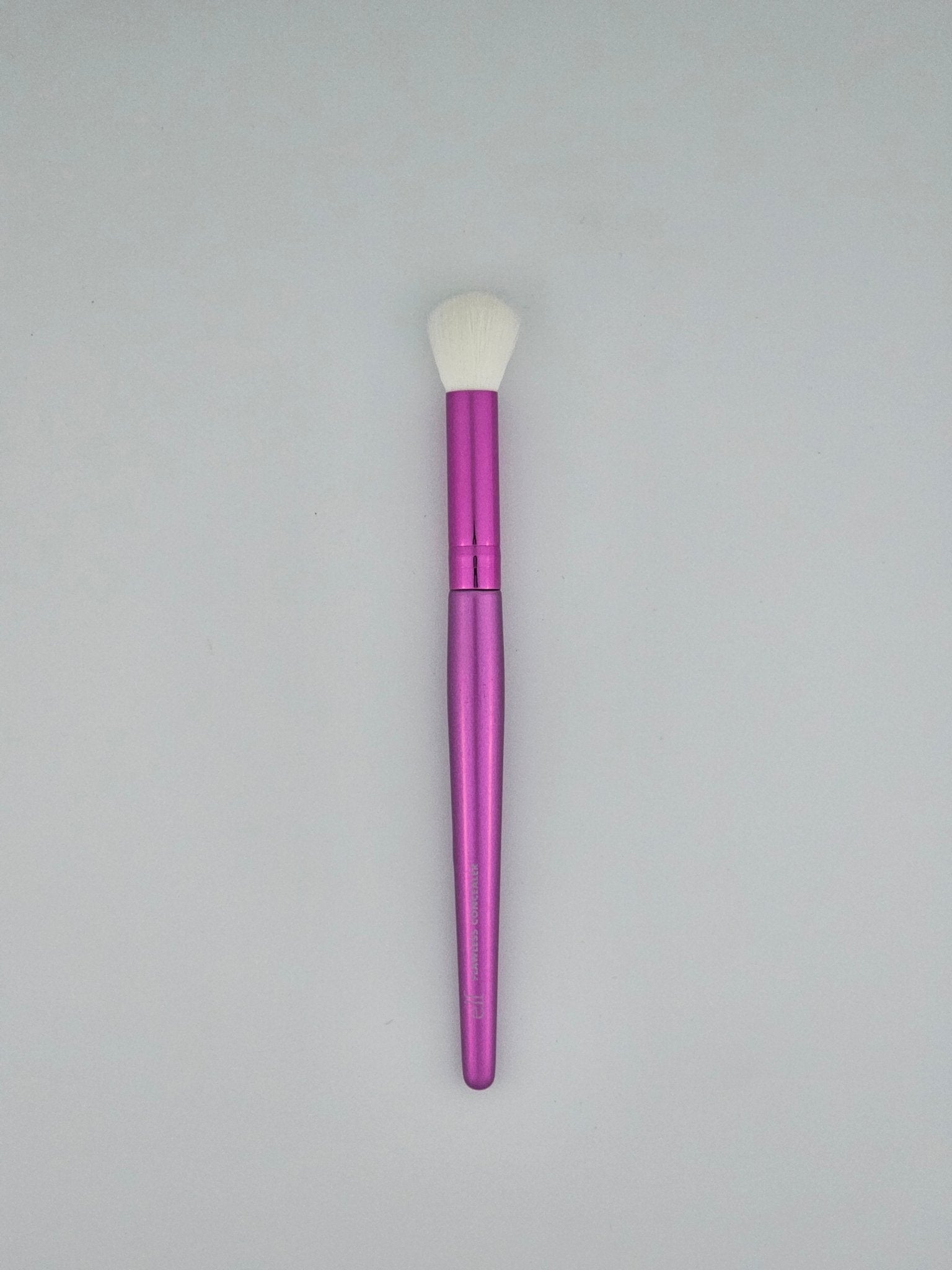 e.l.f. Flawless Concealer Brush - Pink – Perfect Coverage & Seamless Blending - Lotshop.pk