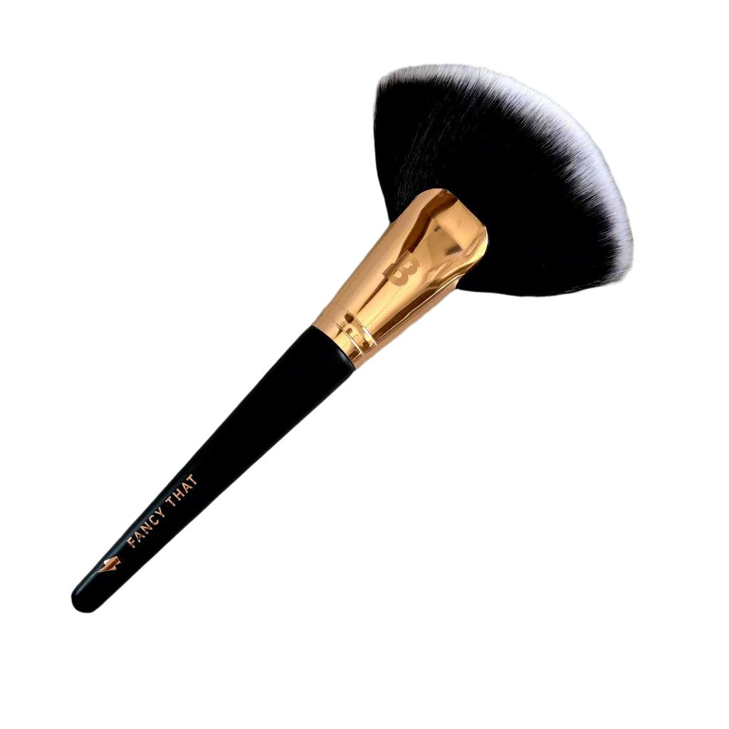 Fancy That Professional Fan Makeup Brush – Perfect for Highlighting & Finishing Touches - Lotshop.pk