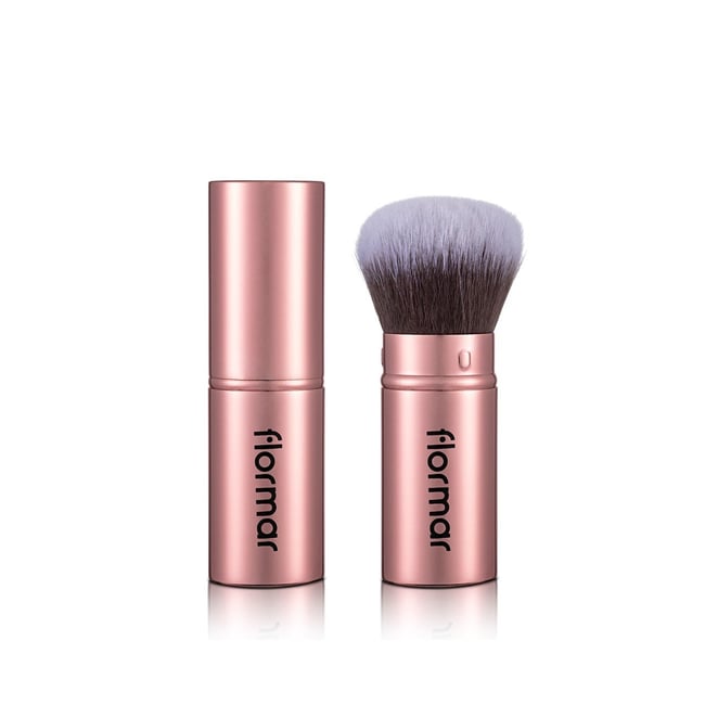 Flormar Portable Kabuki Brush – Compact Elegance for On - the - Go Beauty | Lotshop.pk - Lotshop.pk