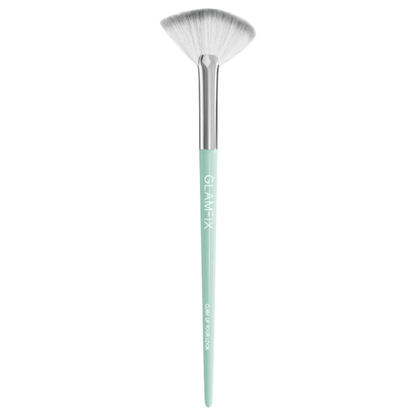 GLAMFIX Flawless Fan Brush – Elevate Your Makeup Game! - Lotshop.pk