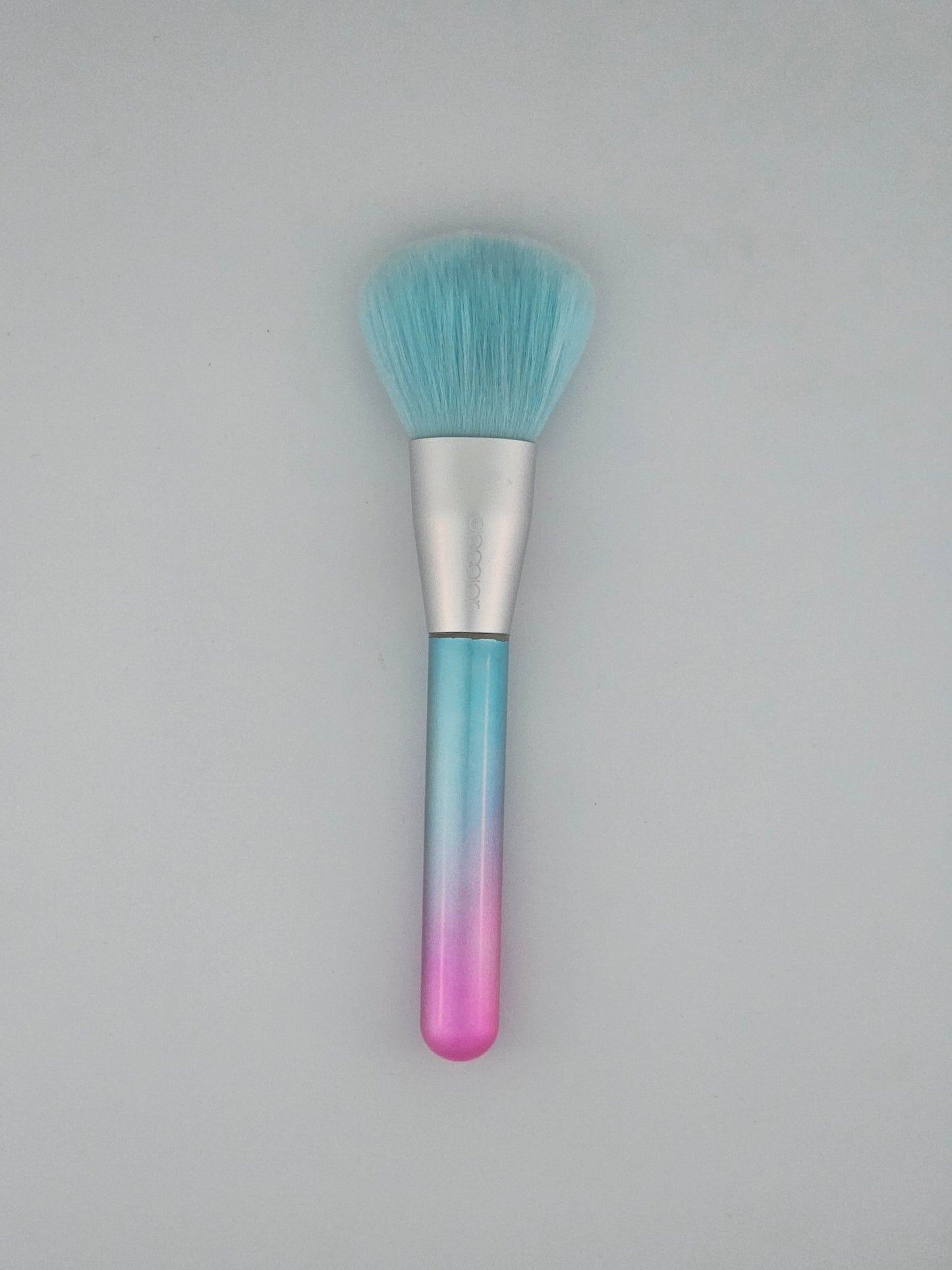 Gradient Handle Powder Brush – Perfect Blending for Flawless Finish - Lotshop.pk