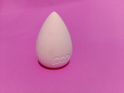 High Quality makeup beauty blender sponge Available at Lotshop.pk