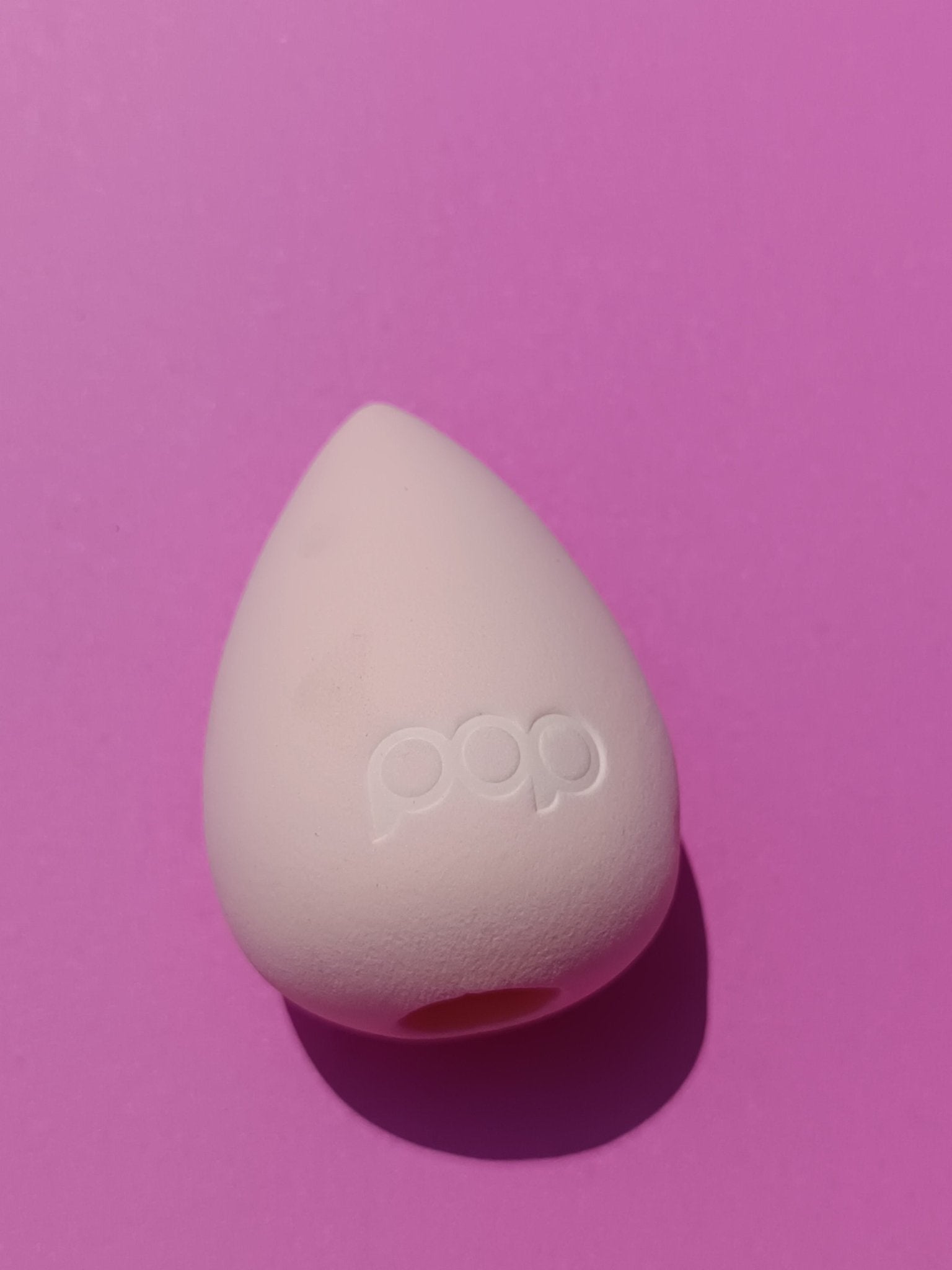 High Quality makeup beauty blender sponge Available at Lotshop.pk