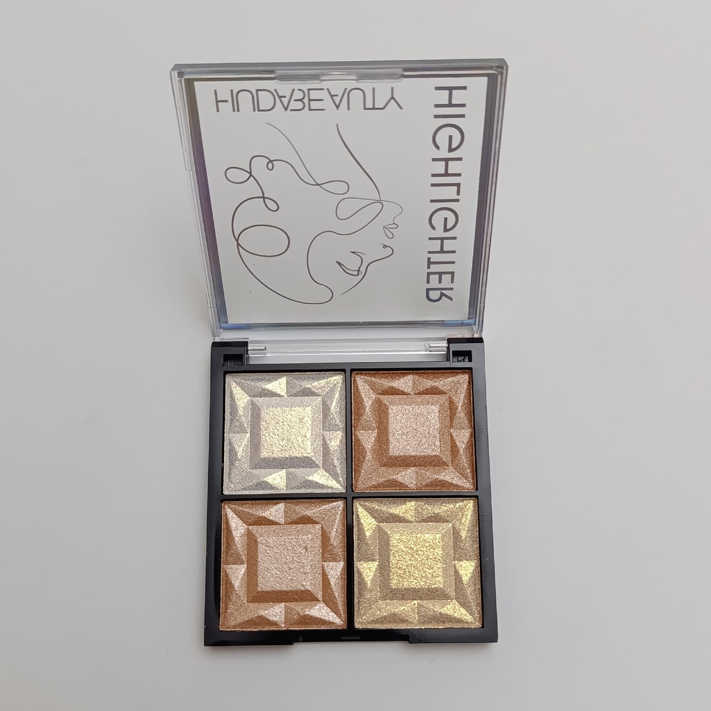 Huda Beauty Highlighter Palette – 4 in 1 Glow Kit ✨ Radiant & Long - Lasting Shine - Lotshop.pk