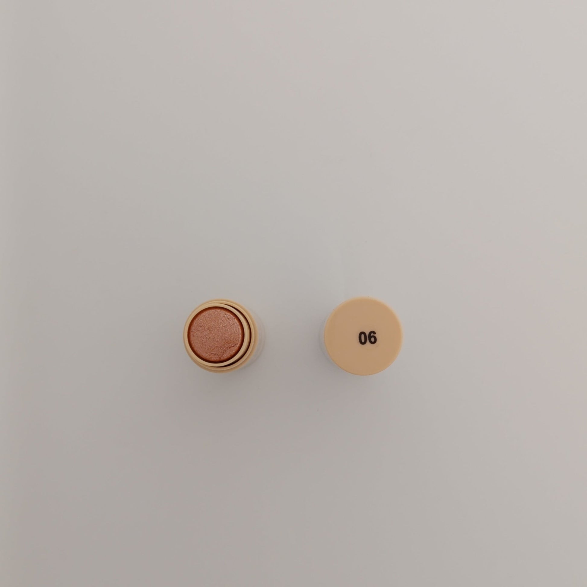 Huda Beauty Highlighter Stick – 2 - in - 1 Vitality Glow | Multi - Shade Collection (01–06) - Lotshop.pk