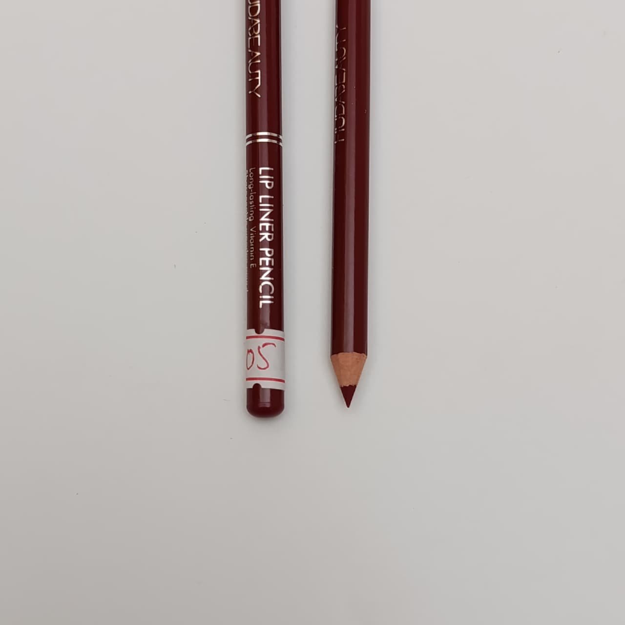 Huda Beauty Lip Liner Pencil – 24 Shades | Long - Lasting, Creamy & Highly Pigmented 💄✨ - Lotshop.pk