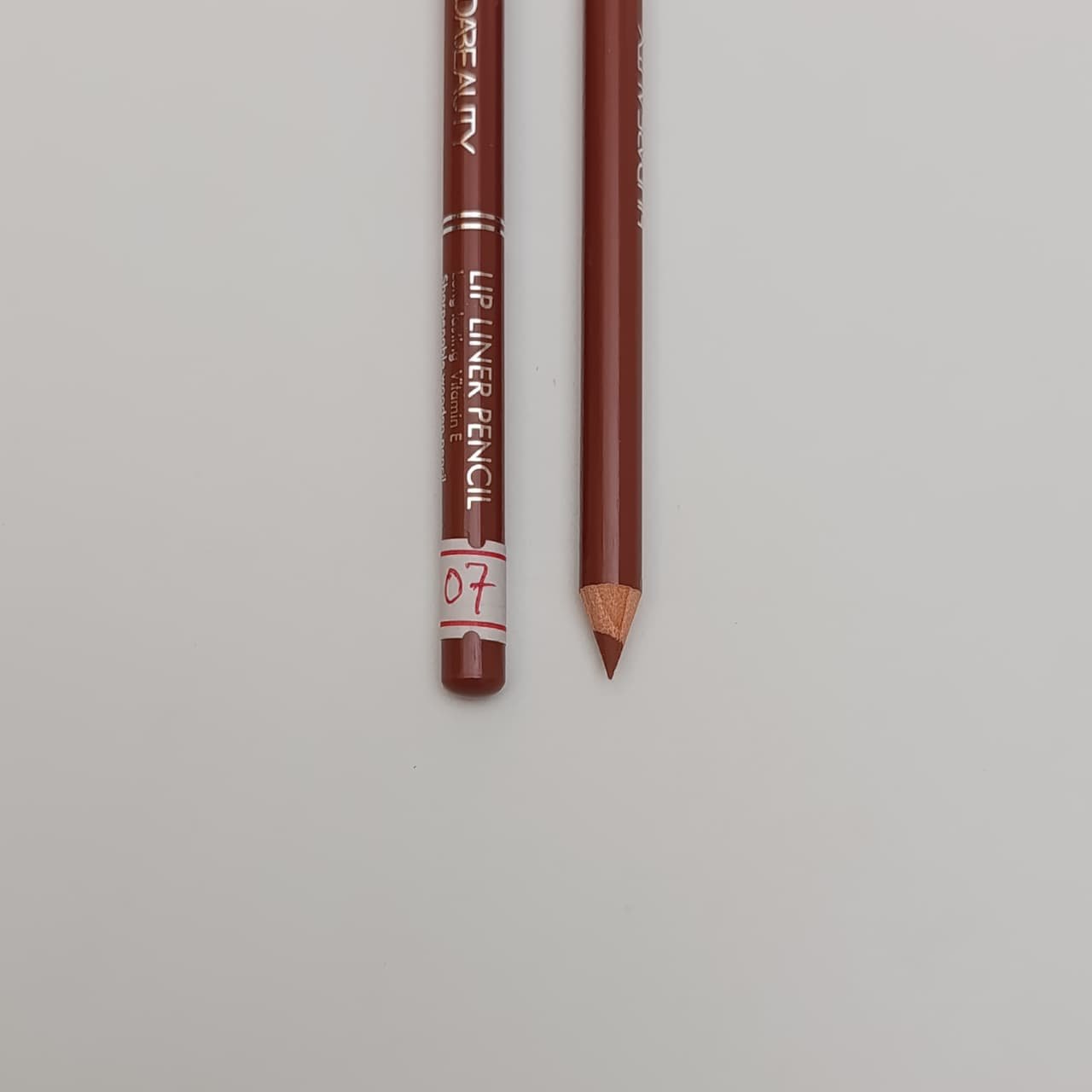 Huda Beauty Lip Liner Pencil – 24 Shades | Long - Lasting, Creamy & Highly Pigmented 💄✨ - Lotshop.pk