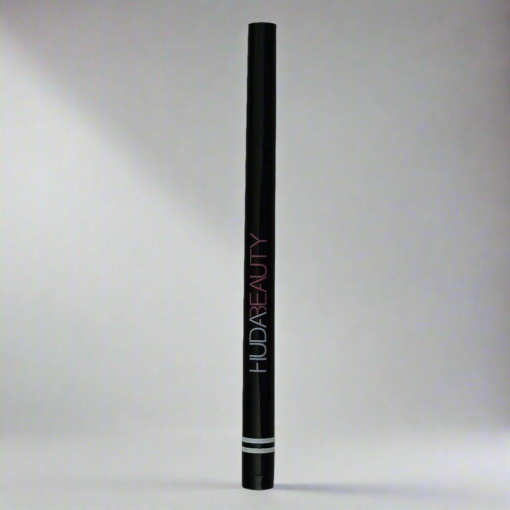 Huda Beauty Liquid Eyeliner – Bold, Smudge - Proof Precision - Lotshop.pk