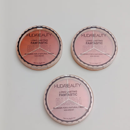 Huda Beauty Long Lasting Famtastic Blush – 3 - in - 1 Natural Finish - Lotshop.pk