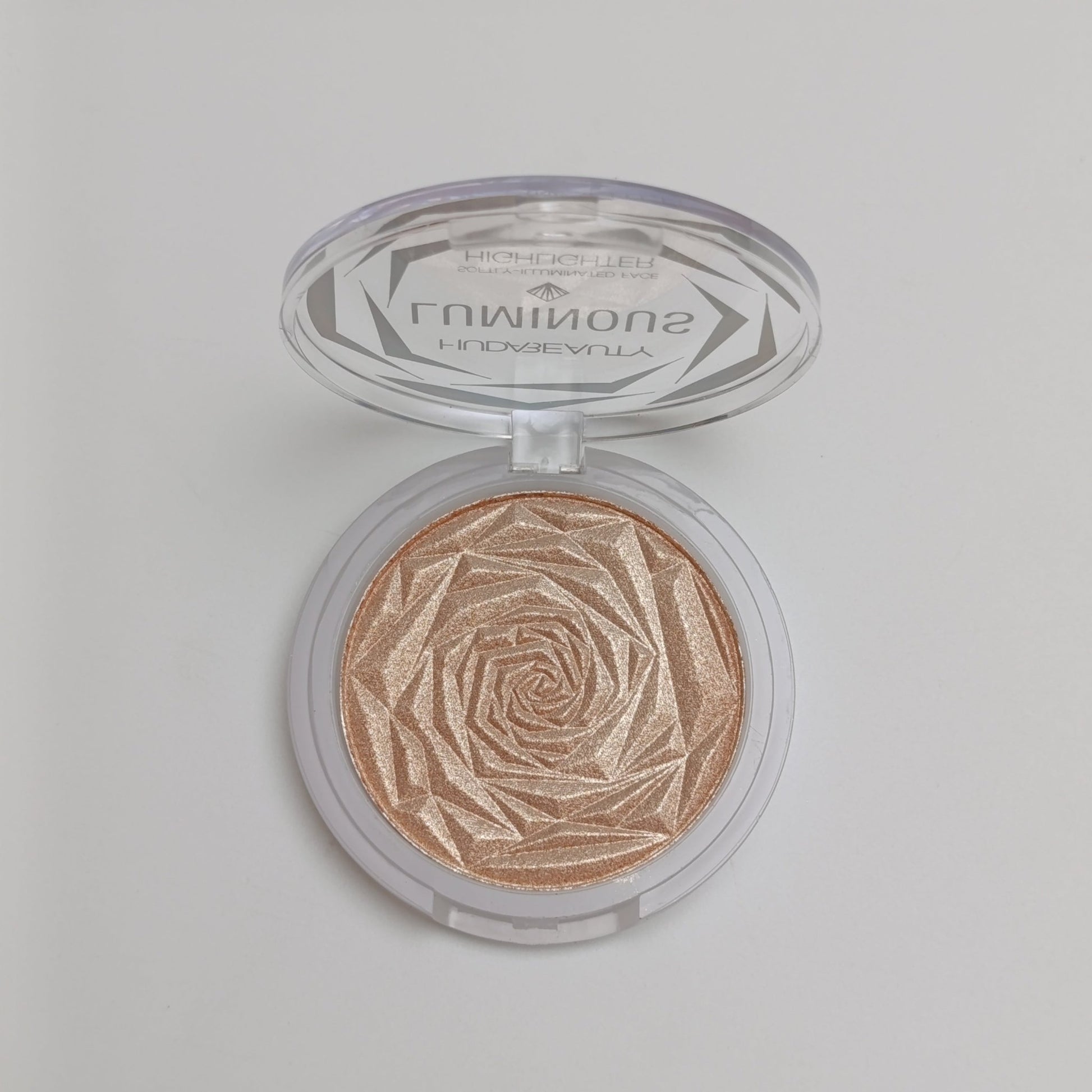 Huda Beauty Luminous Highlighter – Softly Illuminated Glow - Lotshop.pk