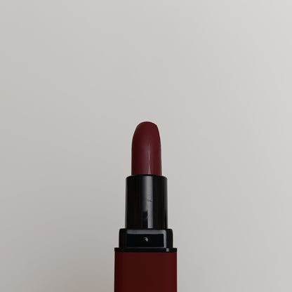 💄 Huda Beauty Matte Lipstick – 24 Hour Waterproof, Long Lasting & Bold Shades - Lotshop.pk