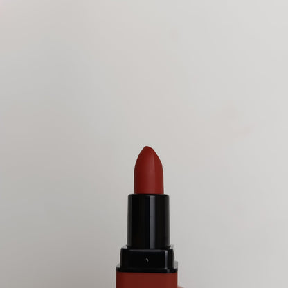 💄 Huda Beauty Matte Lipstick – 24 Hour Waterproof, Long Lasting & Bold Shades - Lotshop.pk