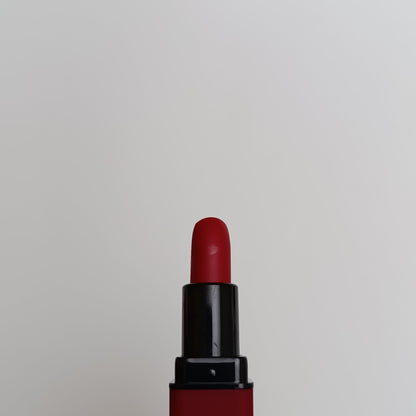 💄 Huda Beauty Matte Lipstick – 24 Hour Waterproof, Long Lasting & Bold Shades - Lotshop.pk