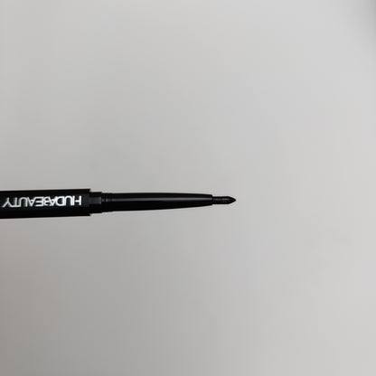 Huda Beauty Professional Eye Liner – Smudge Proof & Enriched with Vitamin E
