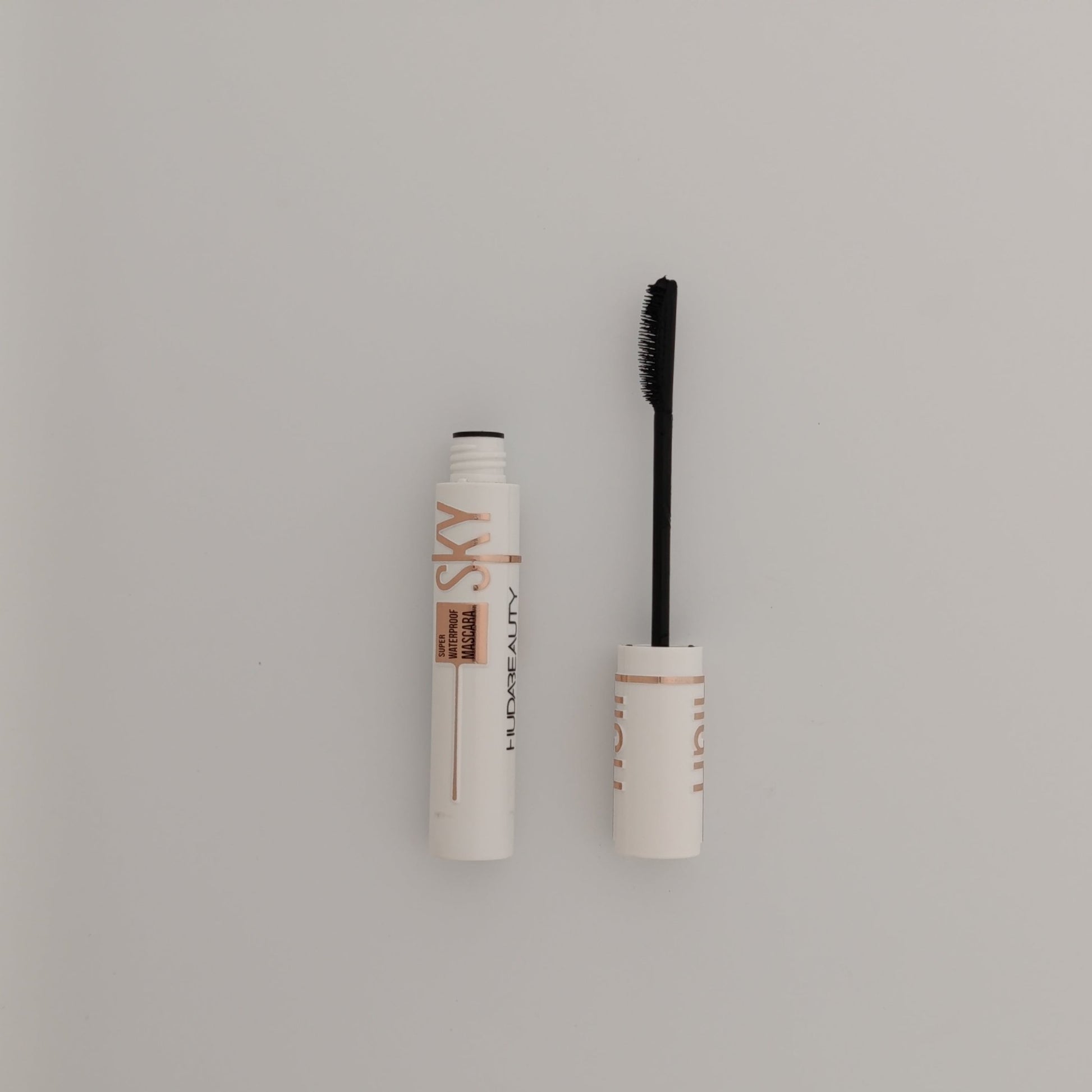 Huda Beauty Sky High Mascara – Super Waterproof Black | Full Volume & Limitless Length - Lotshop.pk