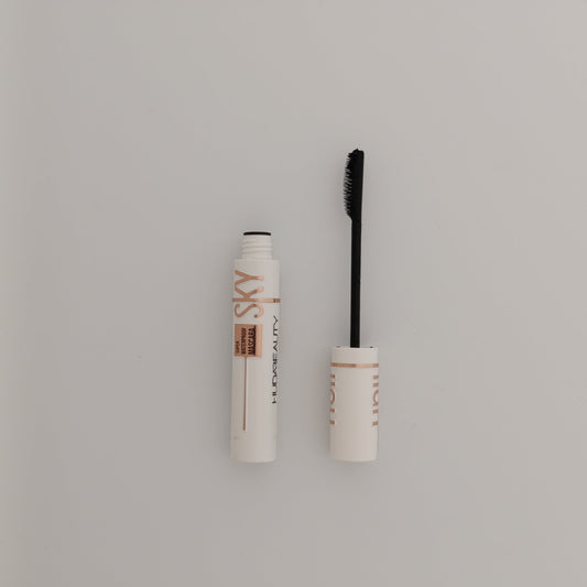 Huda Beauty Sky High Mascara – Super Waterproof Black | Full Volume & Limitless Length - Lotshop.pk